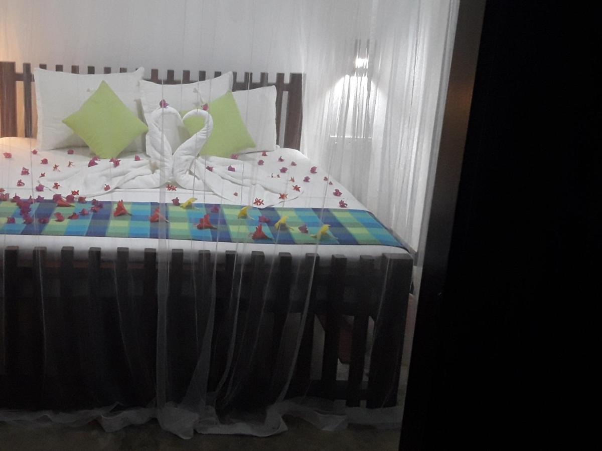 Bed and Breakfast Butterfly Jewel Unawatuna Exterior foto