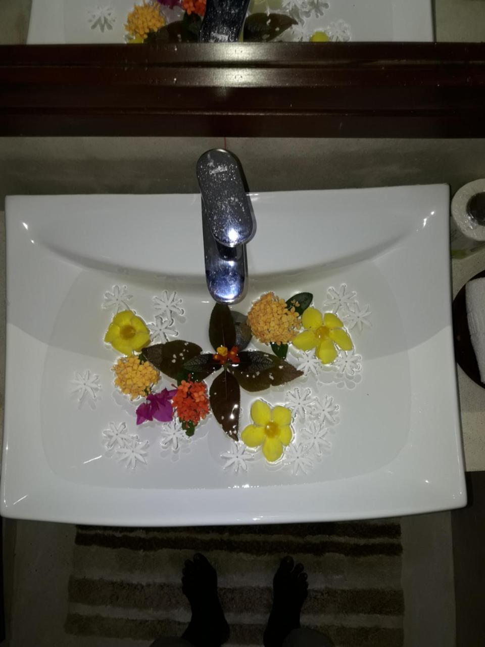 Bed and Breakfast Butterfly Jewel Unawatuna Exterior foto